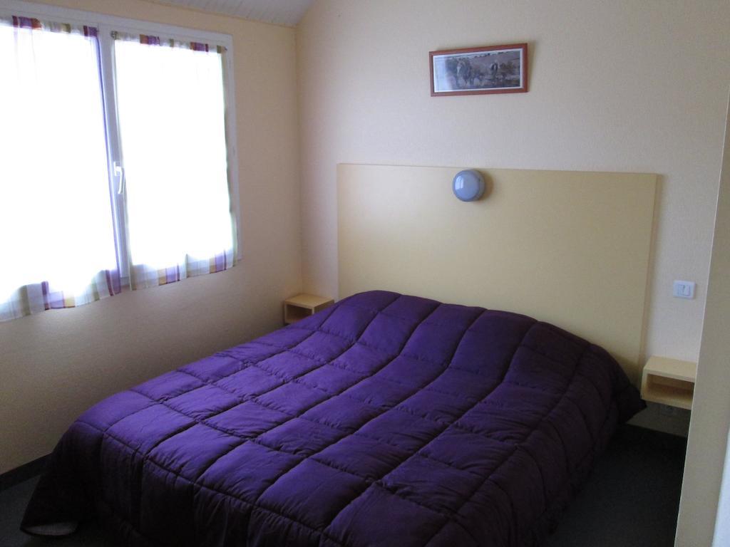 Village De Gites De L'Anse De Moidrey Room photo
